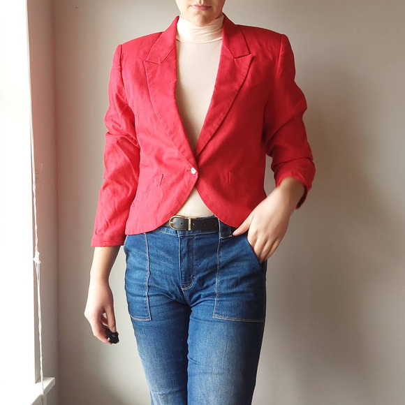 Vintage 80s Red Single Breasted Cropped Blazer, Union Made - Picture 3 of 10